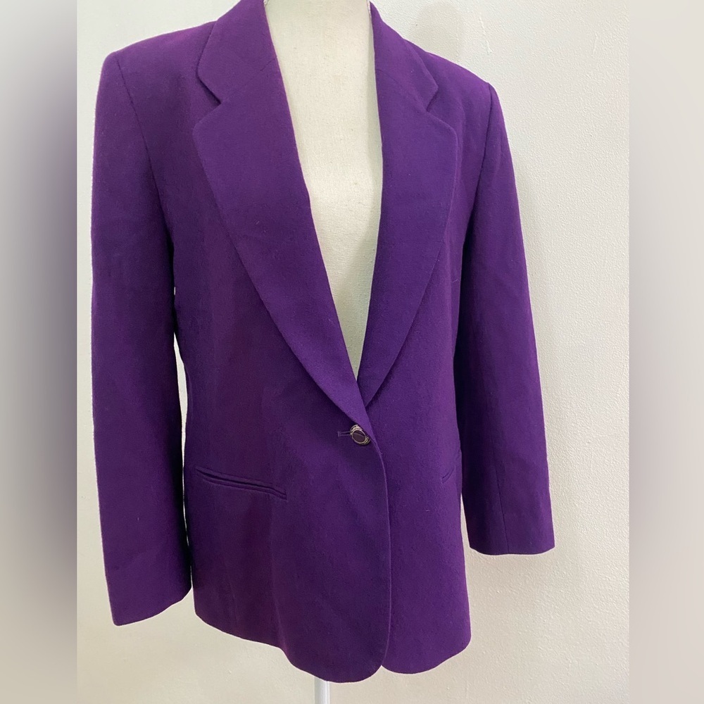 Vintage Pendleton 100% virgin wool Vibrant Purple Women's winter Blazer size 10
